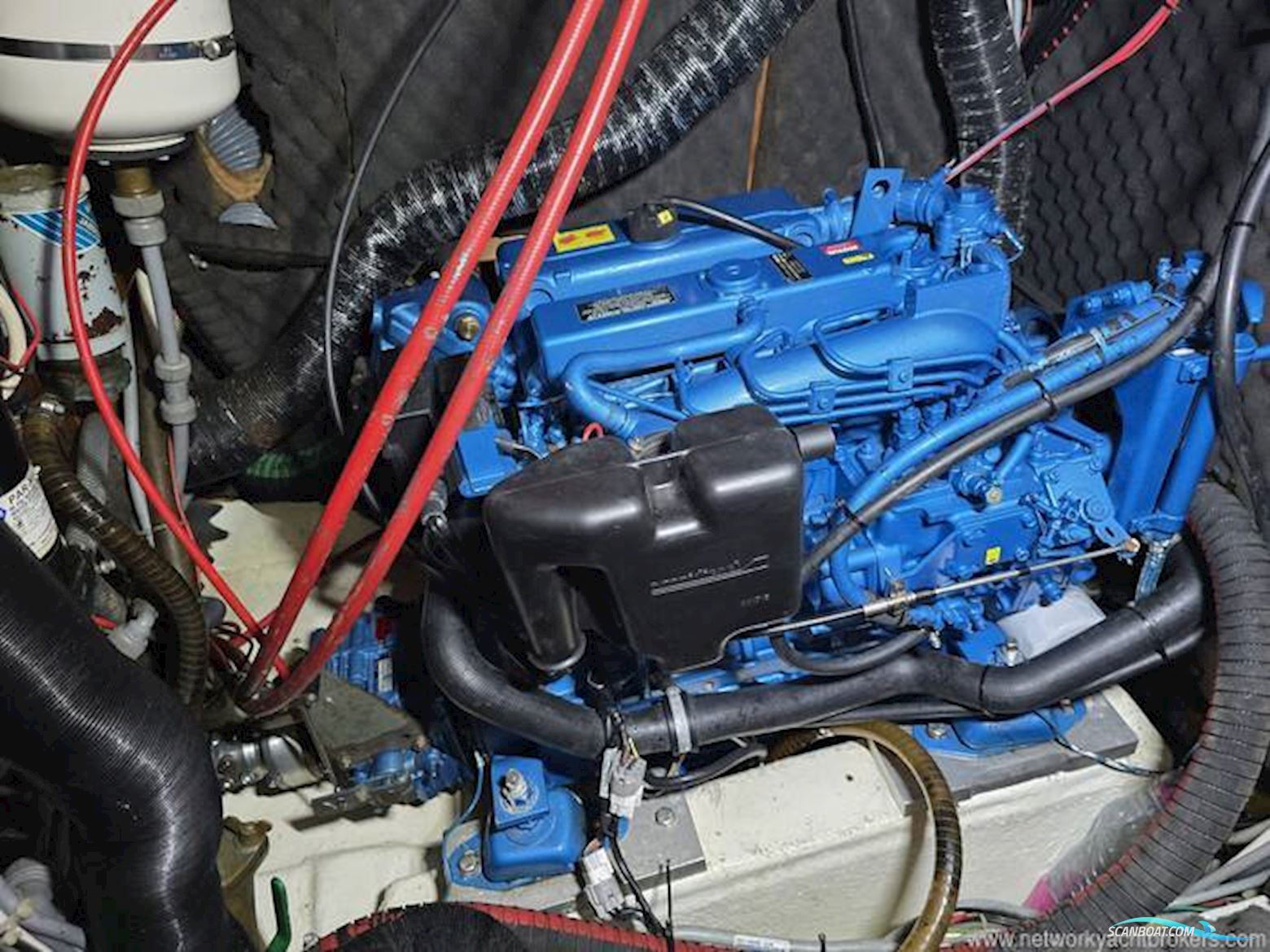 Moody 376 Centre Cockpit