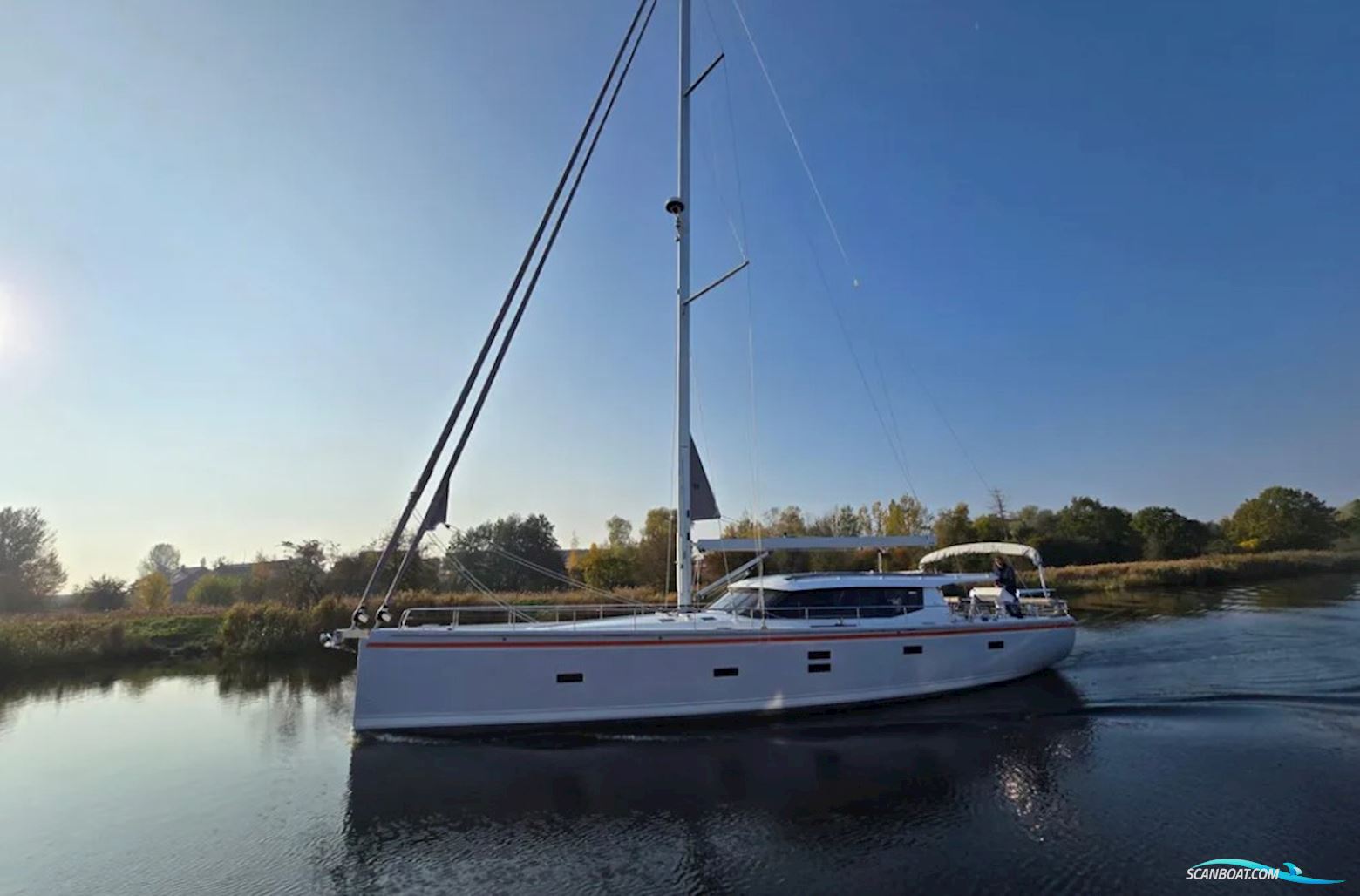 Moody 54 DS - Decksaloon