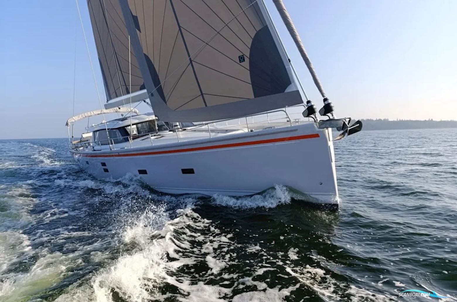 Moody 54 DS - Decksaloon