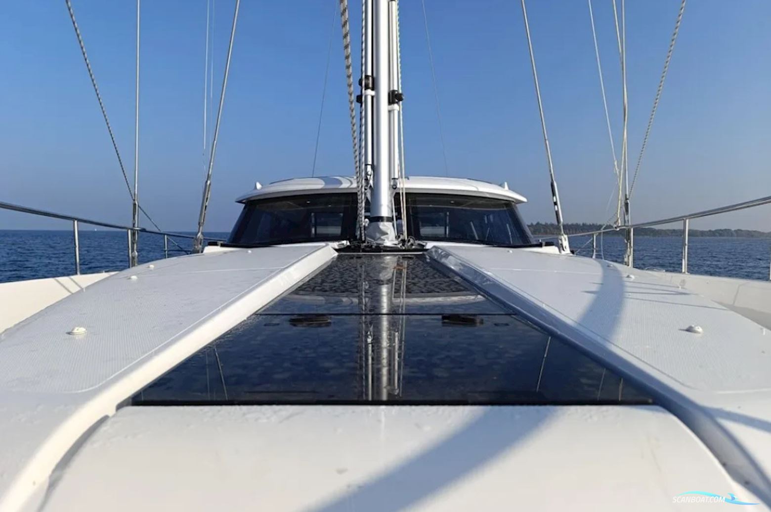 Moody 54 DS - Decksaloon