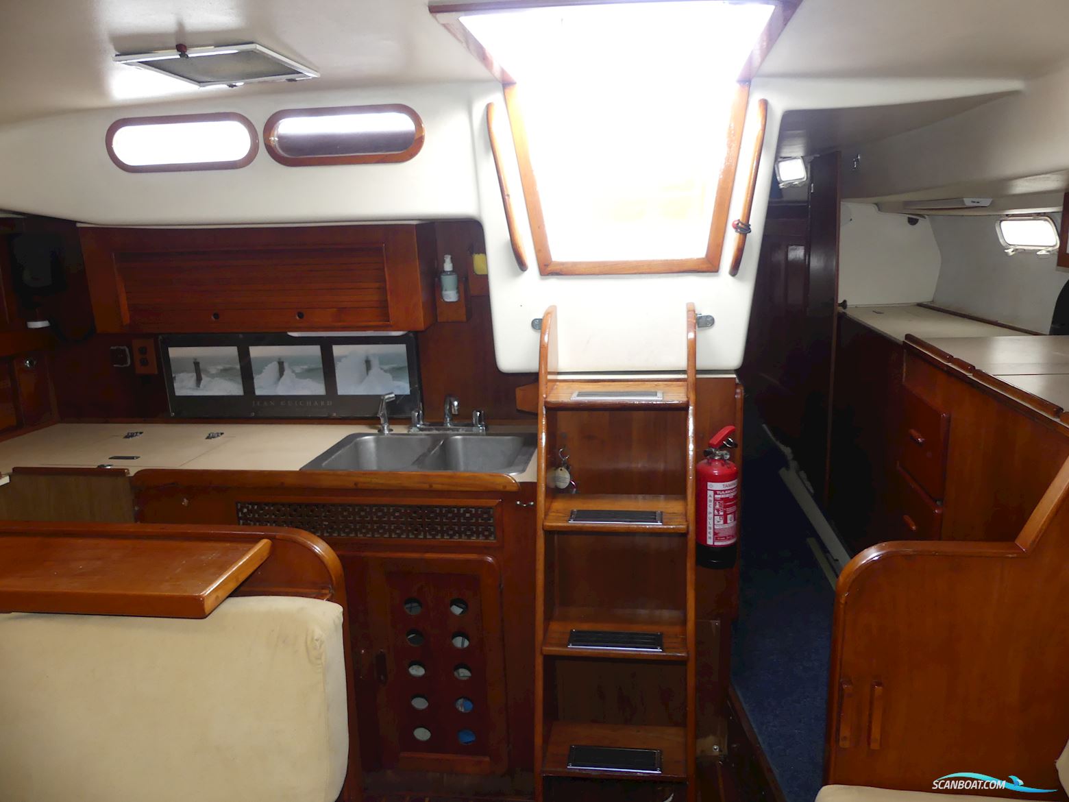 Morgan Out Island 41