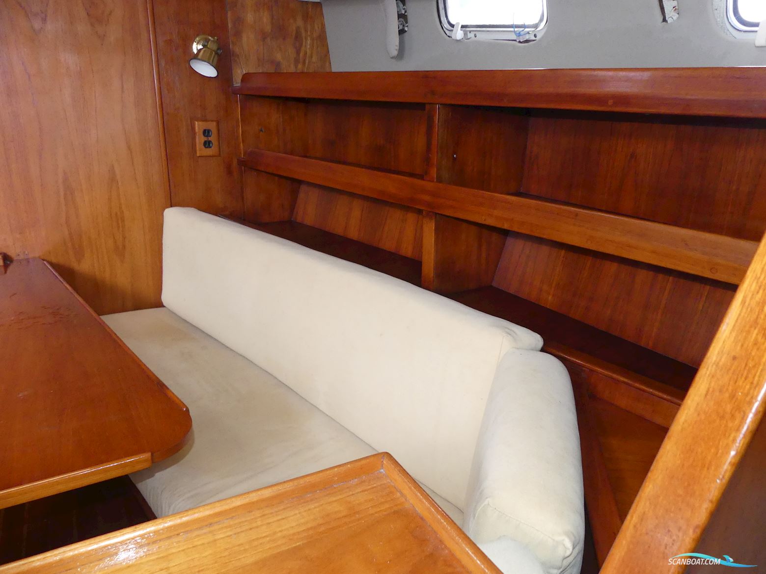 Morgan Out Island 41