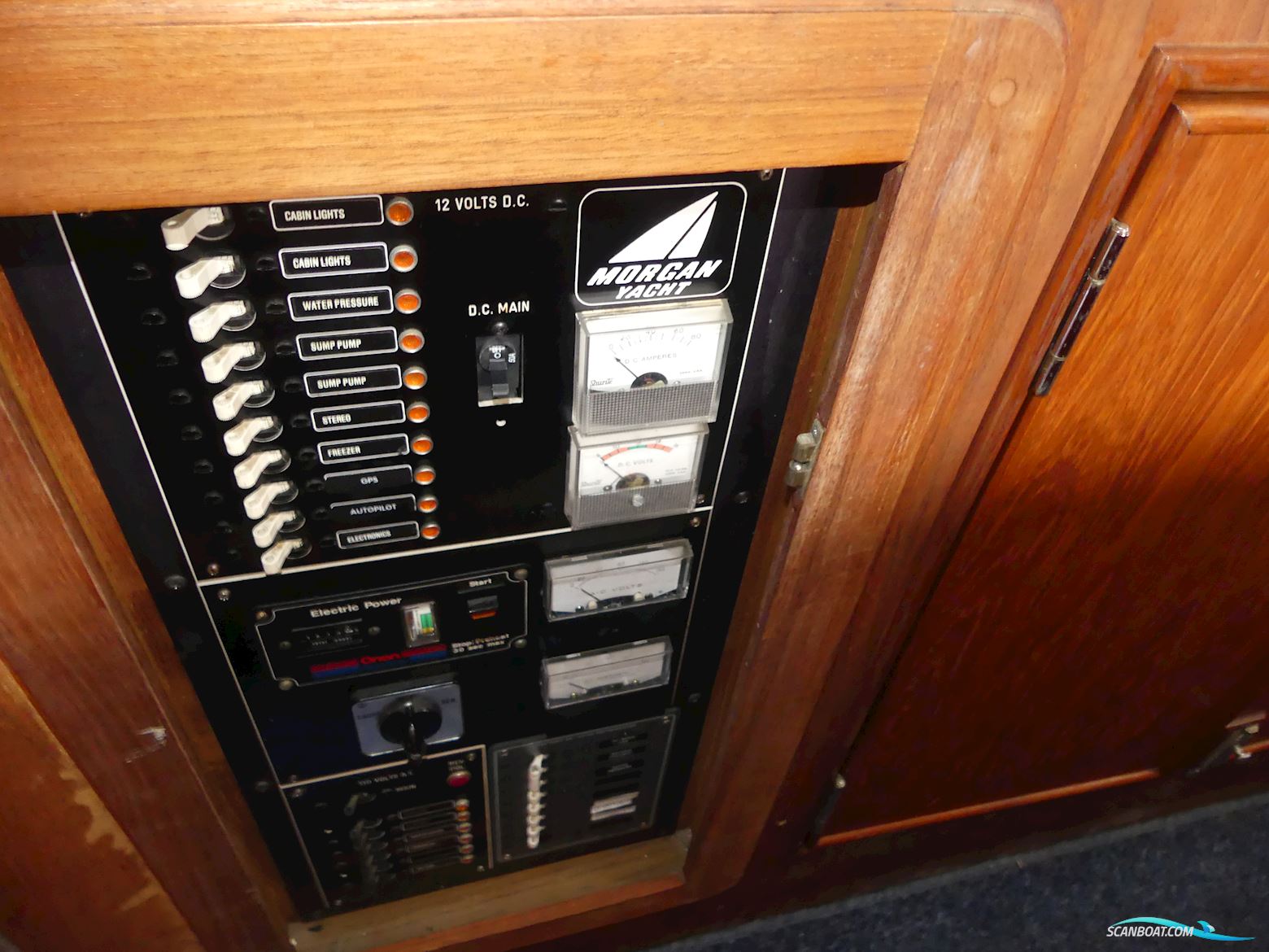 Morgan Out Island 41