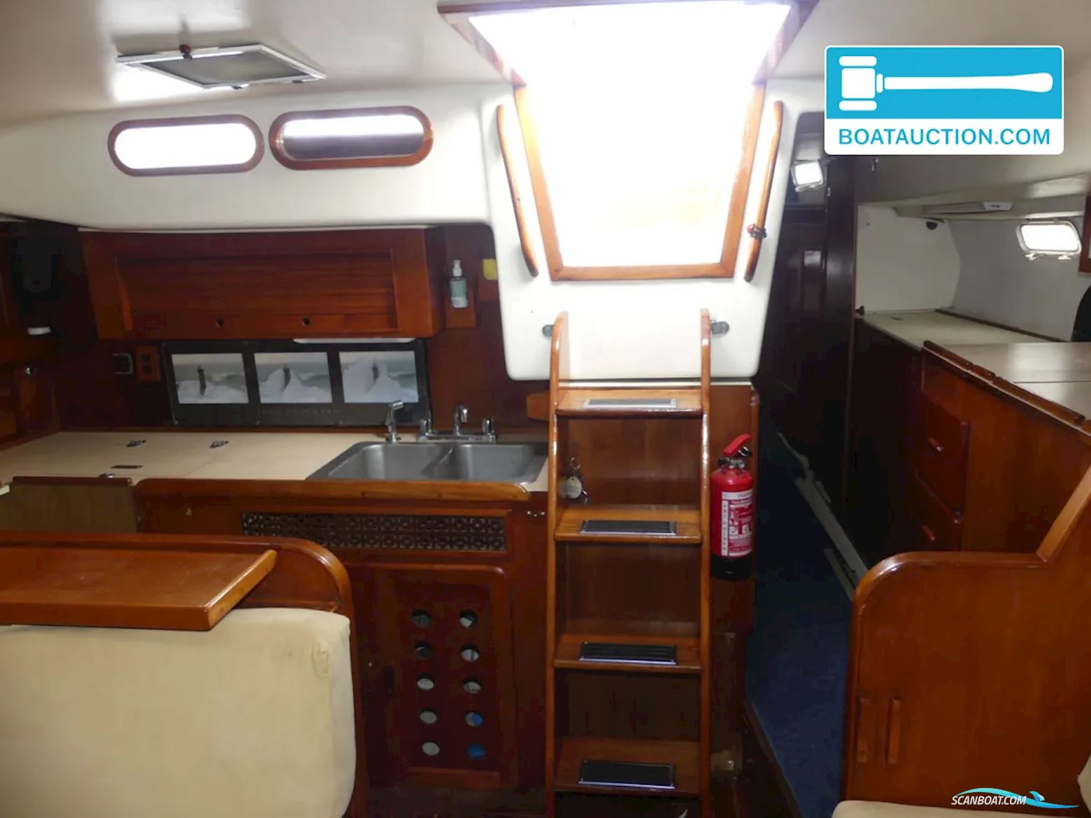 Morgan Out Island 41