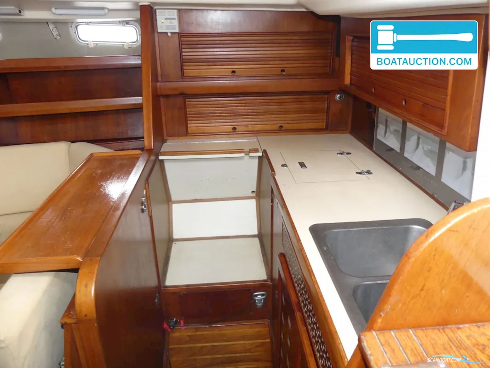 Morgan Out Island 41