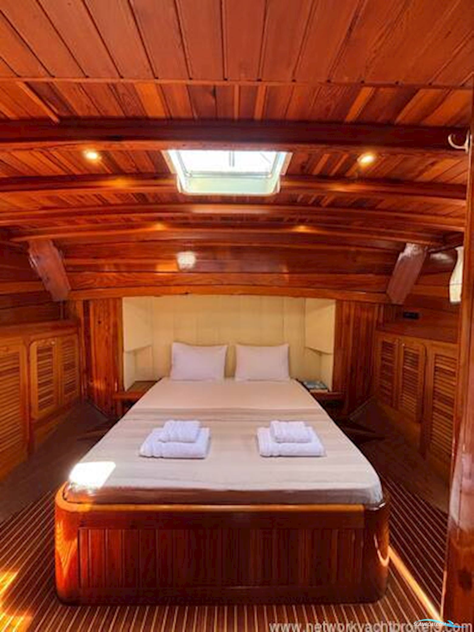 Motor Sailor / Goulet