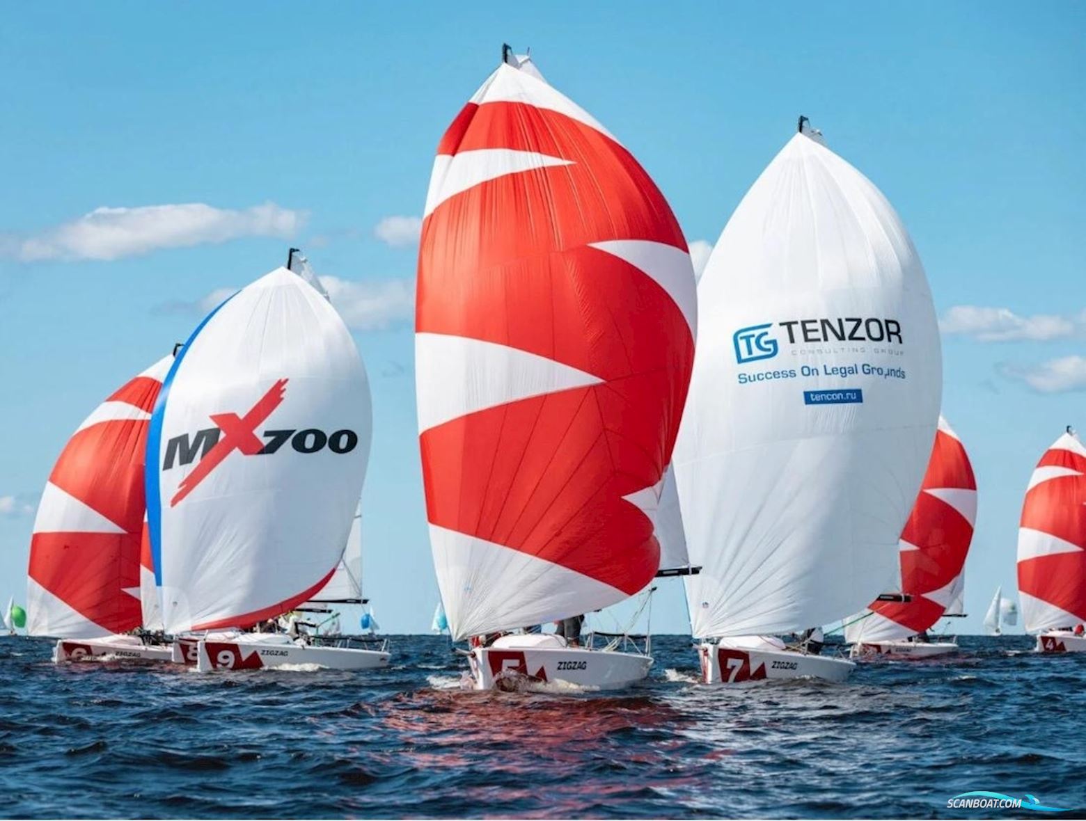 MX 700