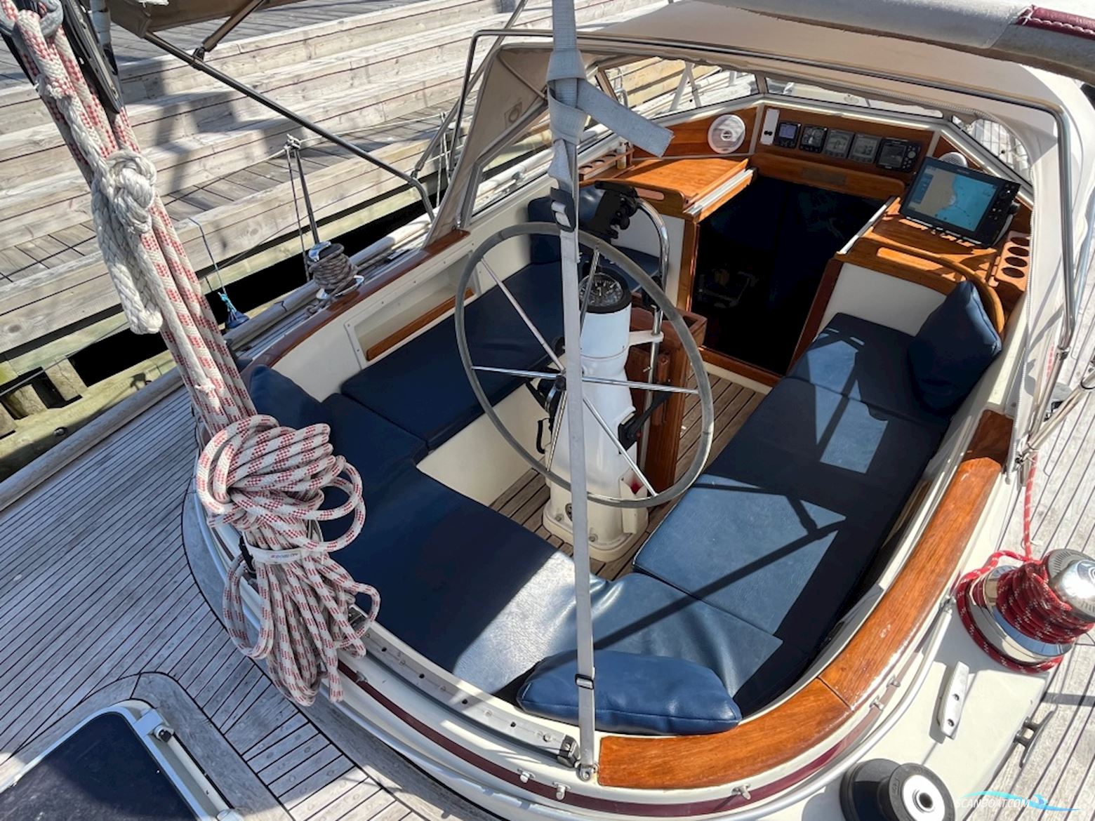 Najad 390 (1988) - Sale Pending