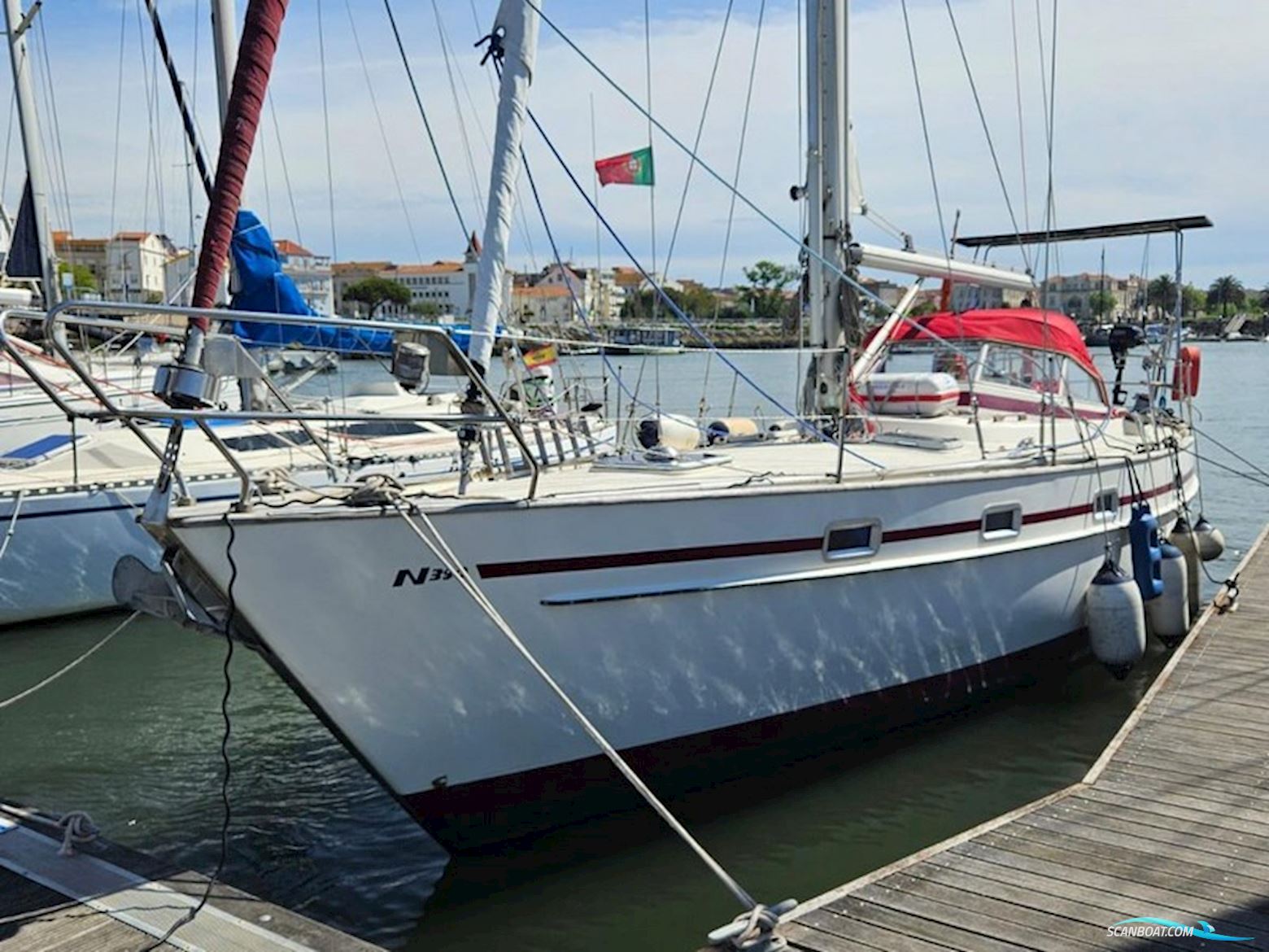 Najad 390