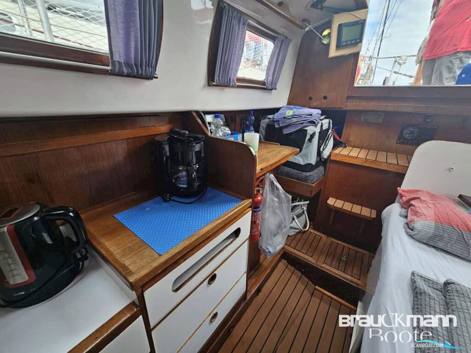 Nantucket Clipper 32