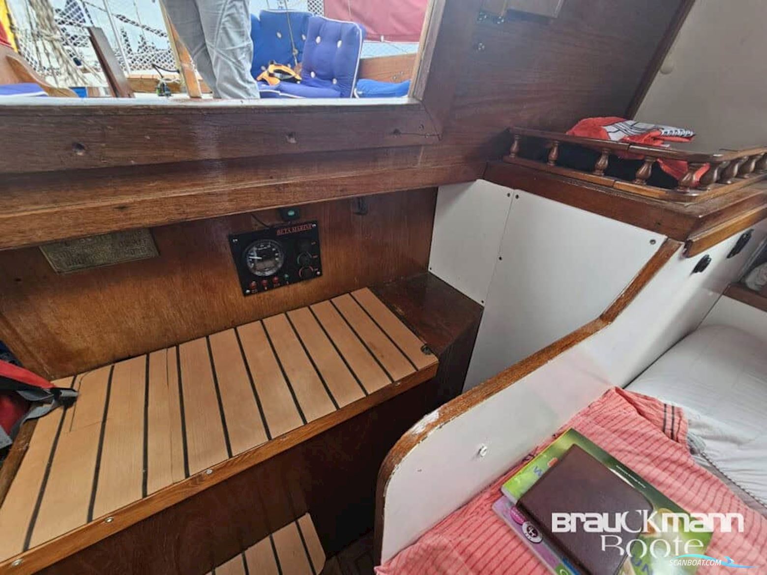 Nantucket Clipper 32