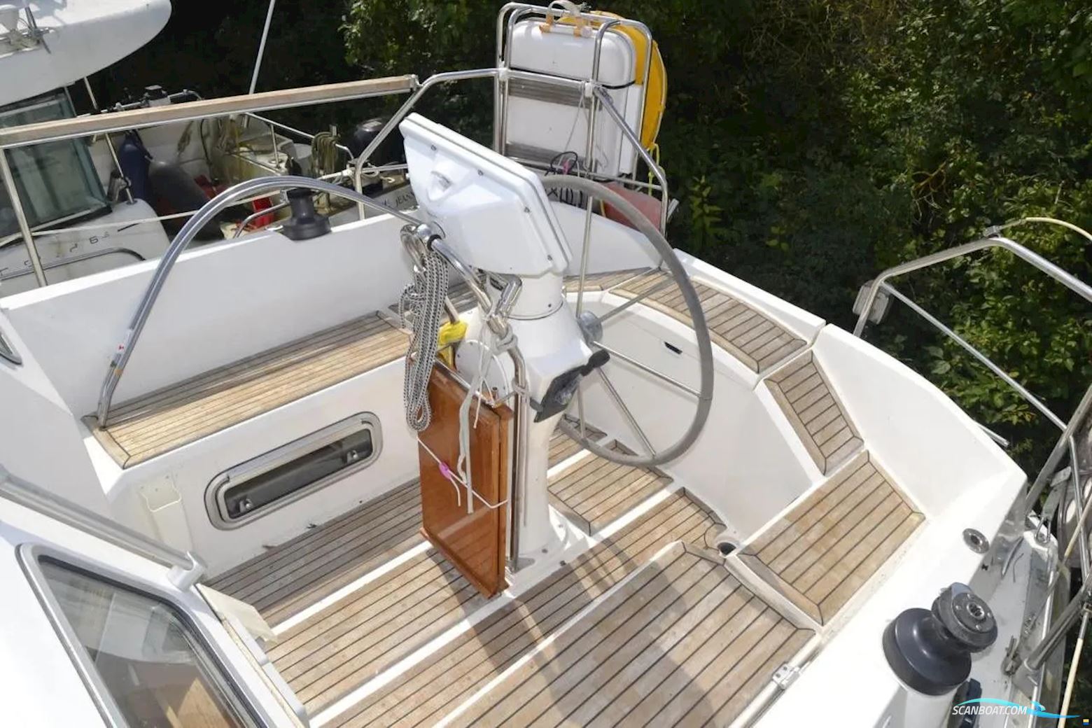 Nauticat 32