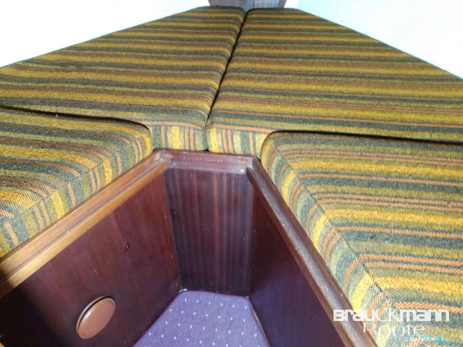Nauticat 33