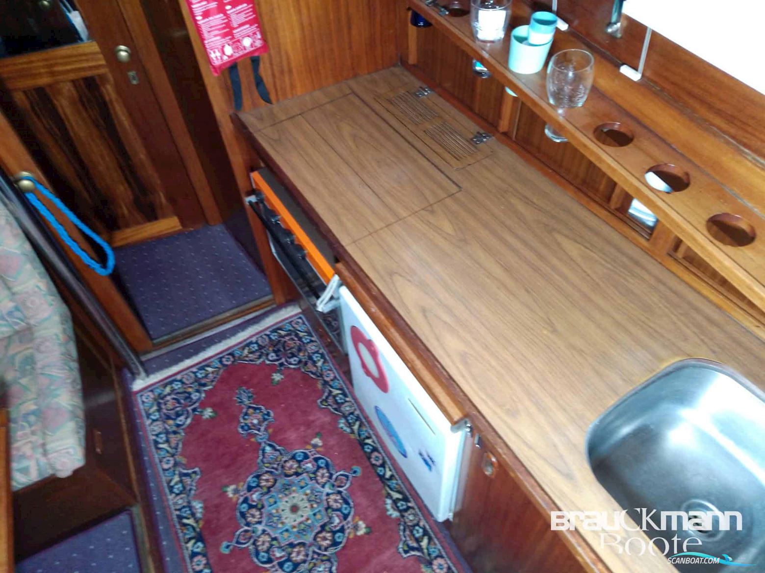 Nauticat 33