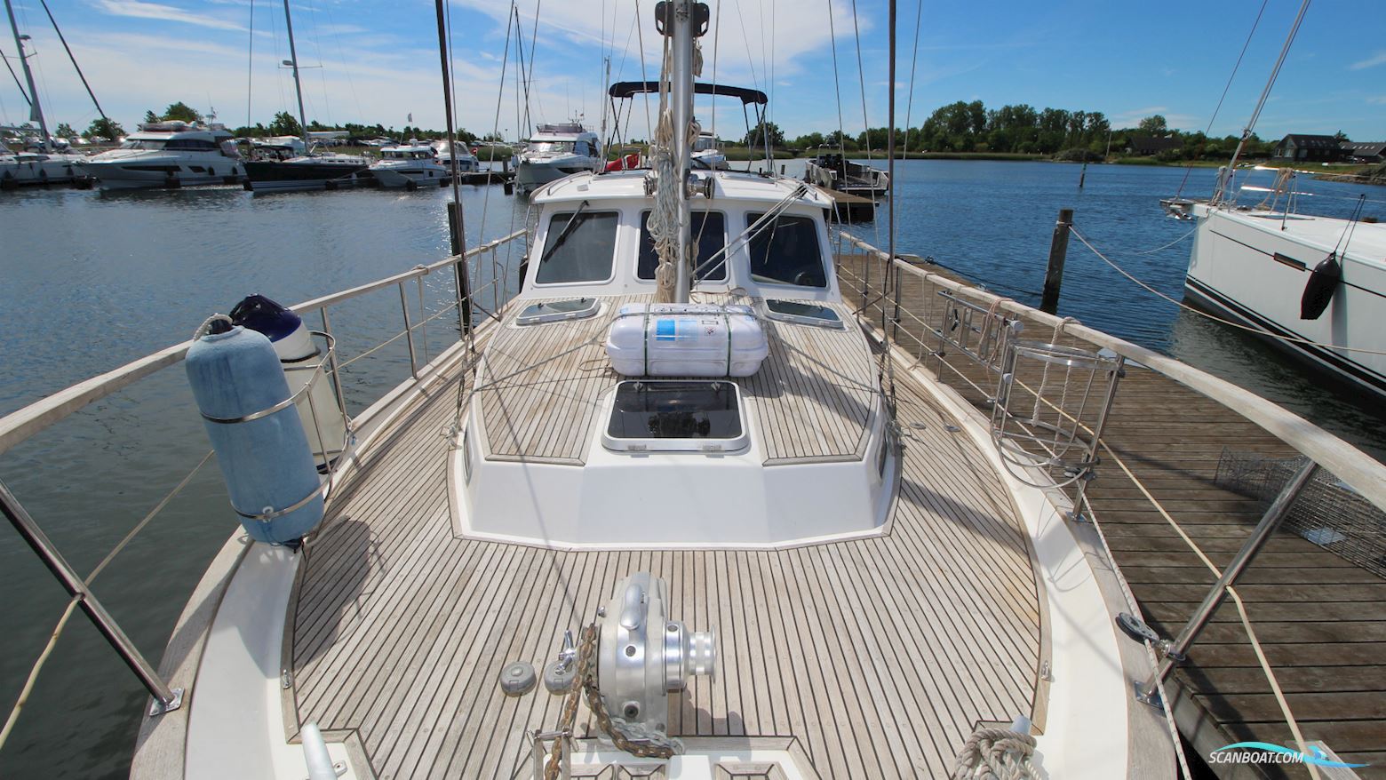 Nauticat 331