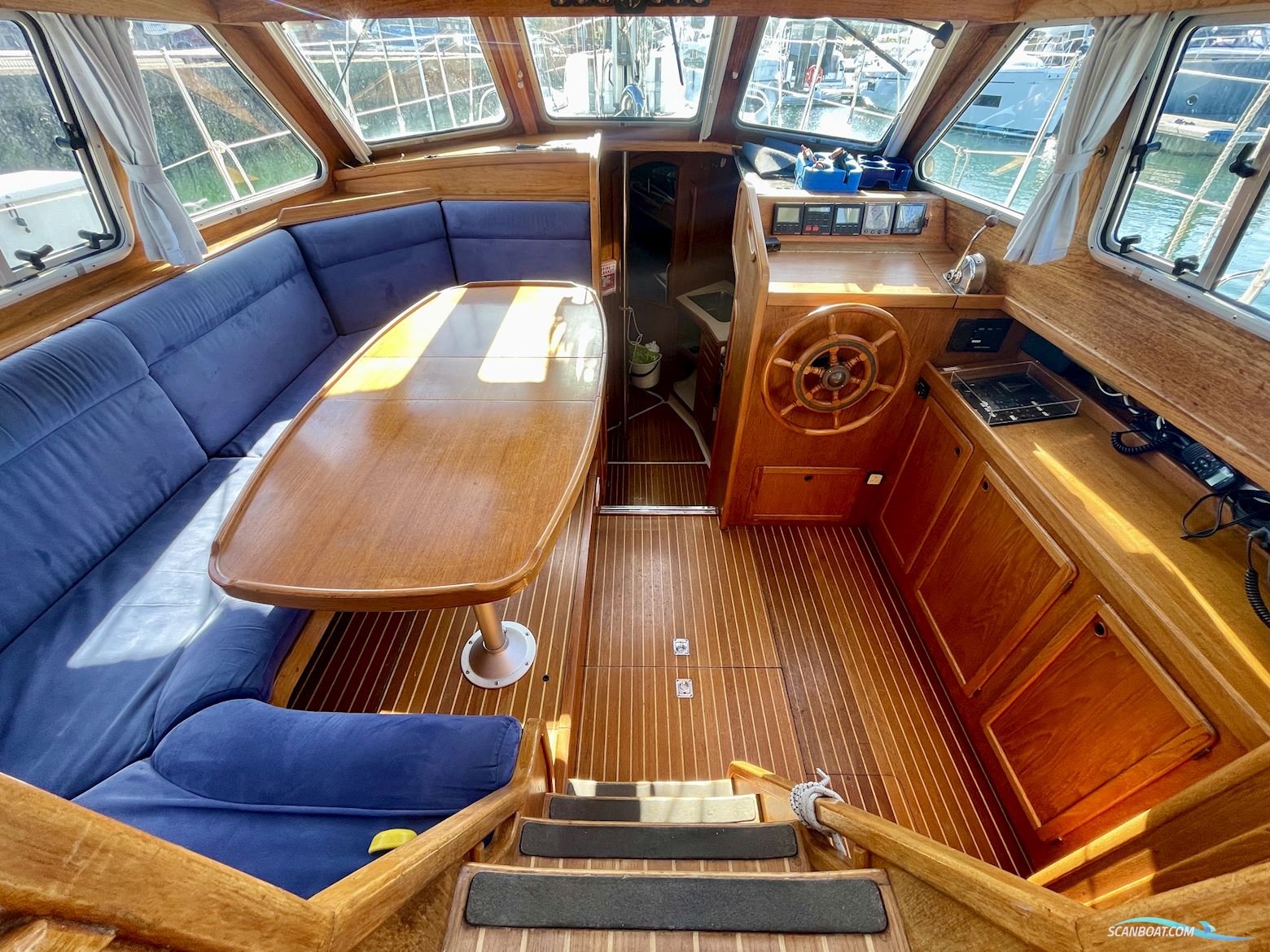 Nauticat 35