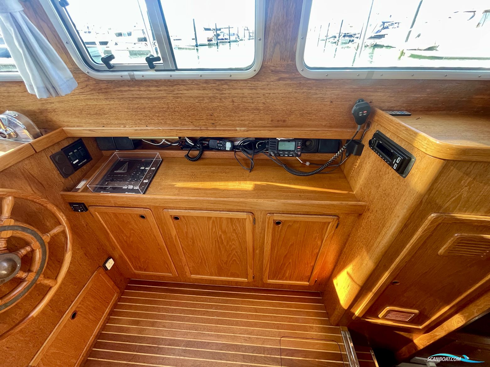 Nauticat 35