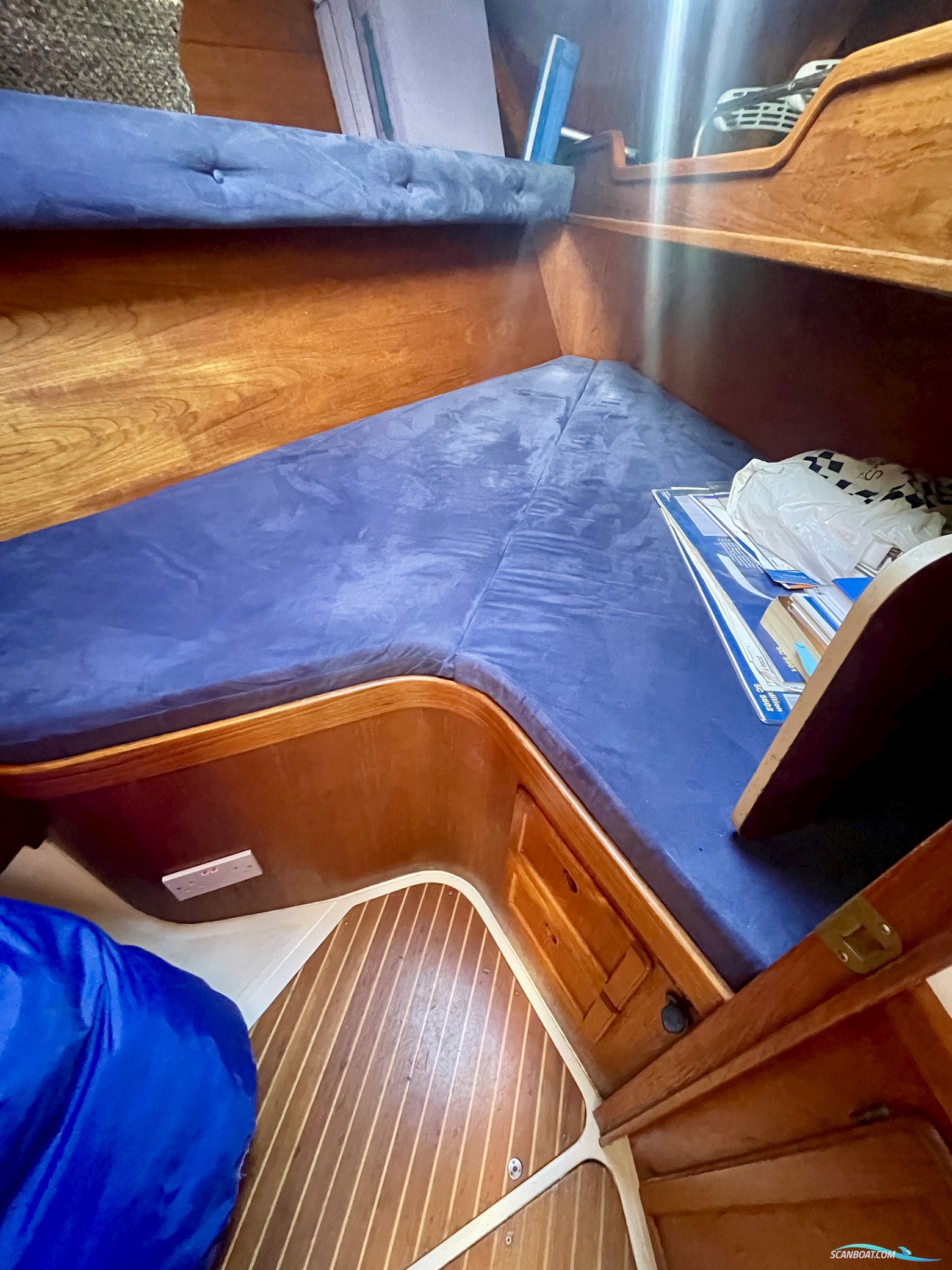 Nauticat 35