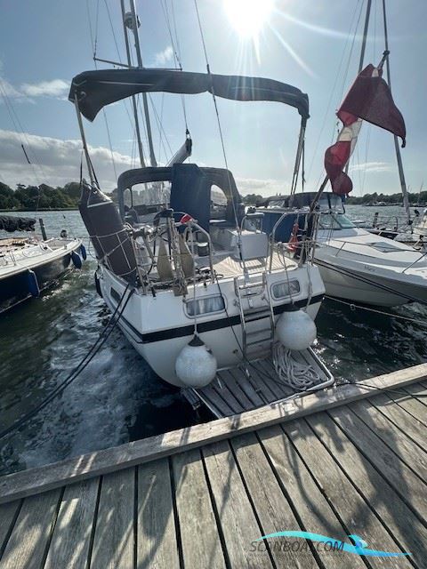 Nauticat 35