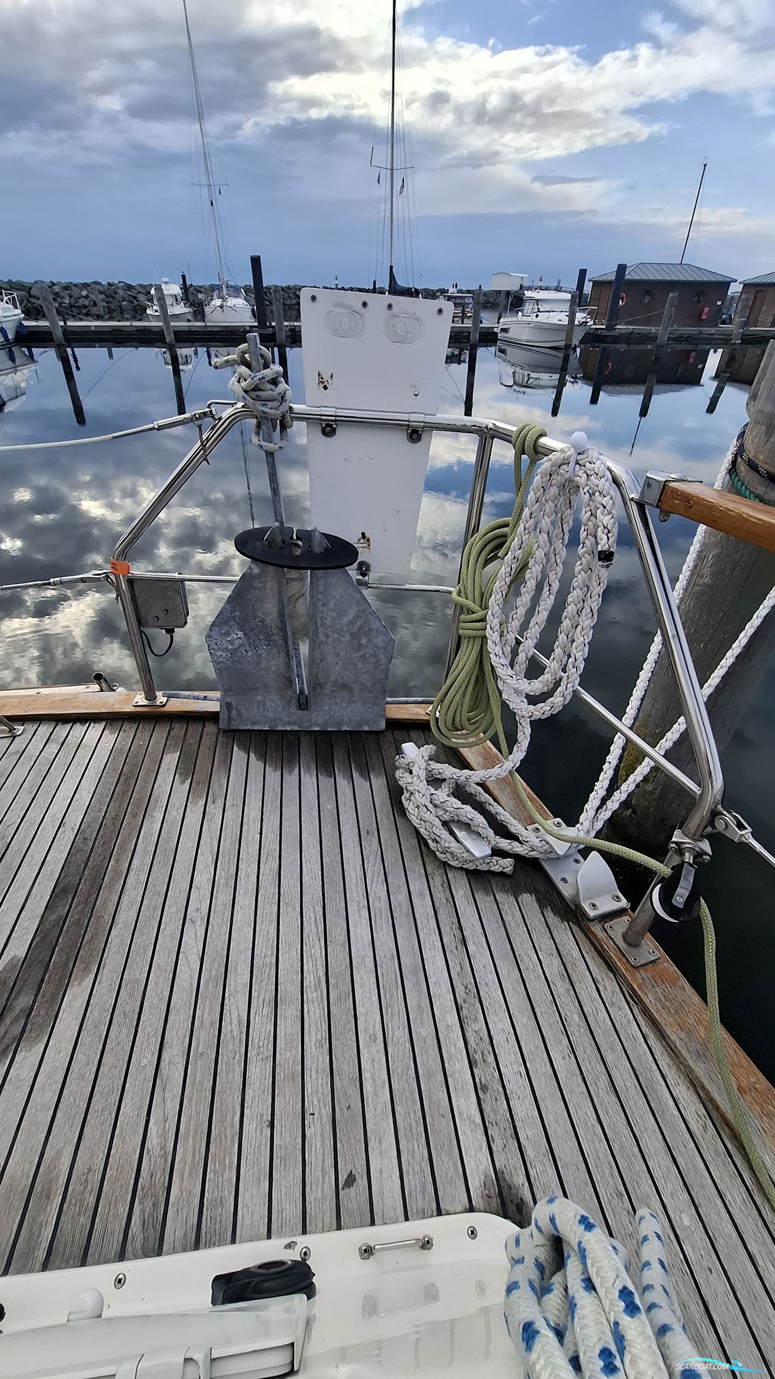 Nauticat 38