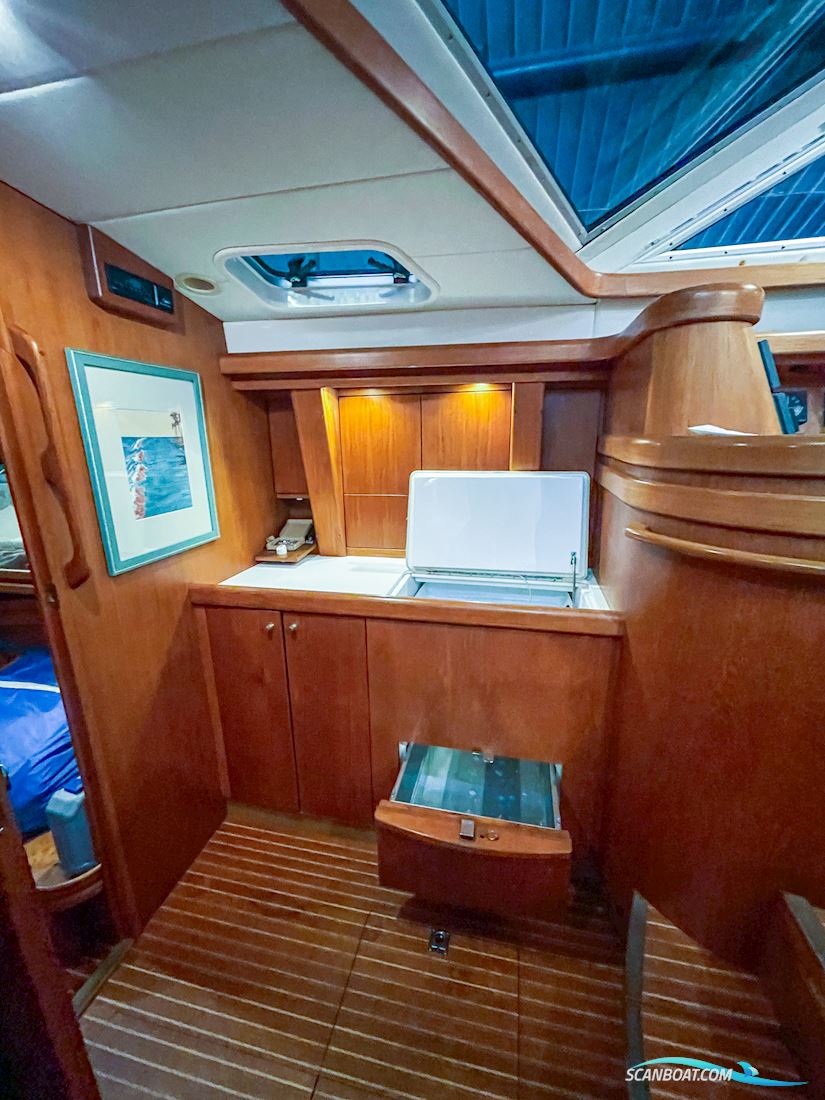Nauticat 515 (Deck Saloon)