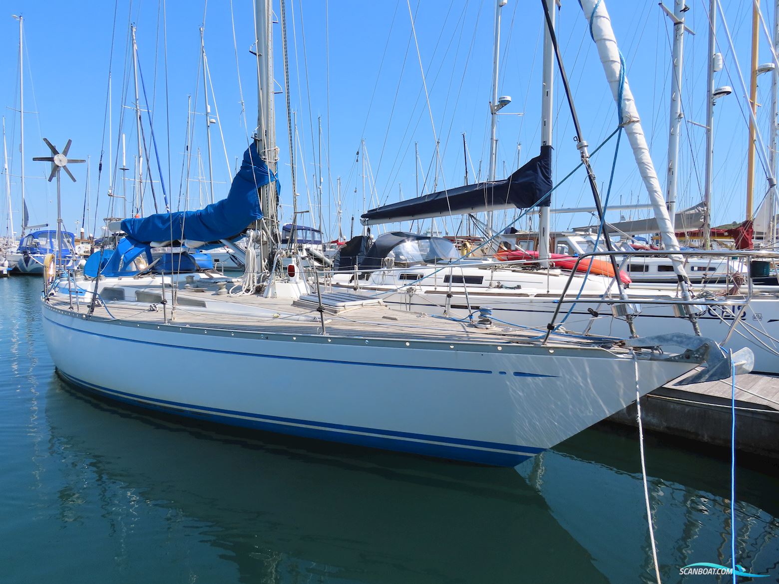 Nautor Swan 38