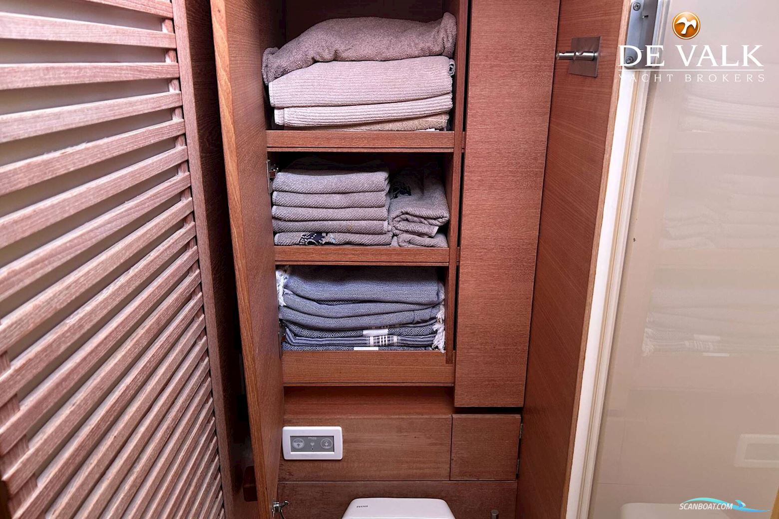 Nautor Swan 60