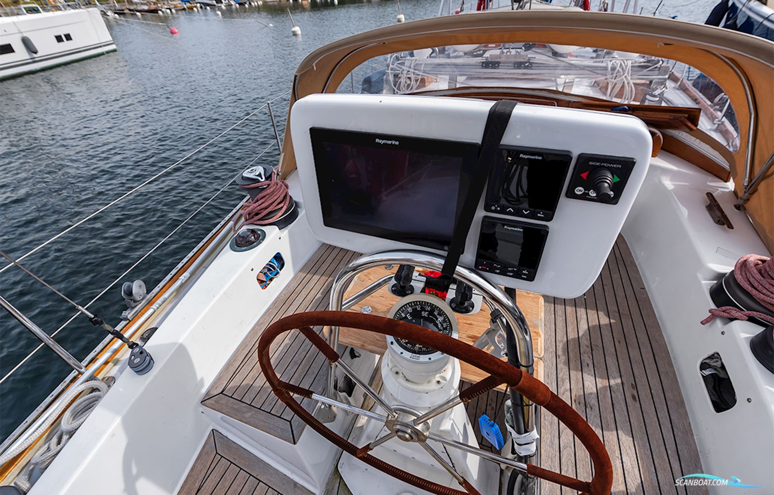 Nautor's Swan 55