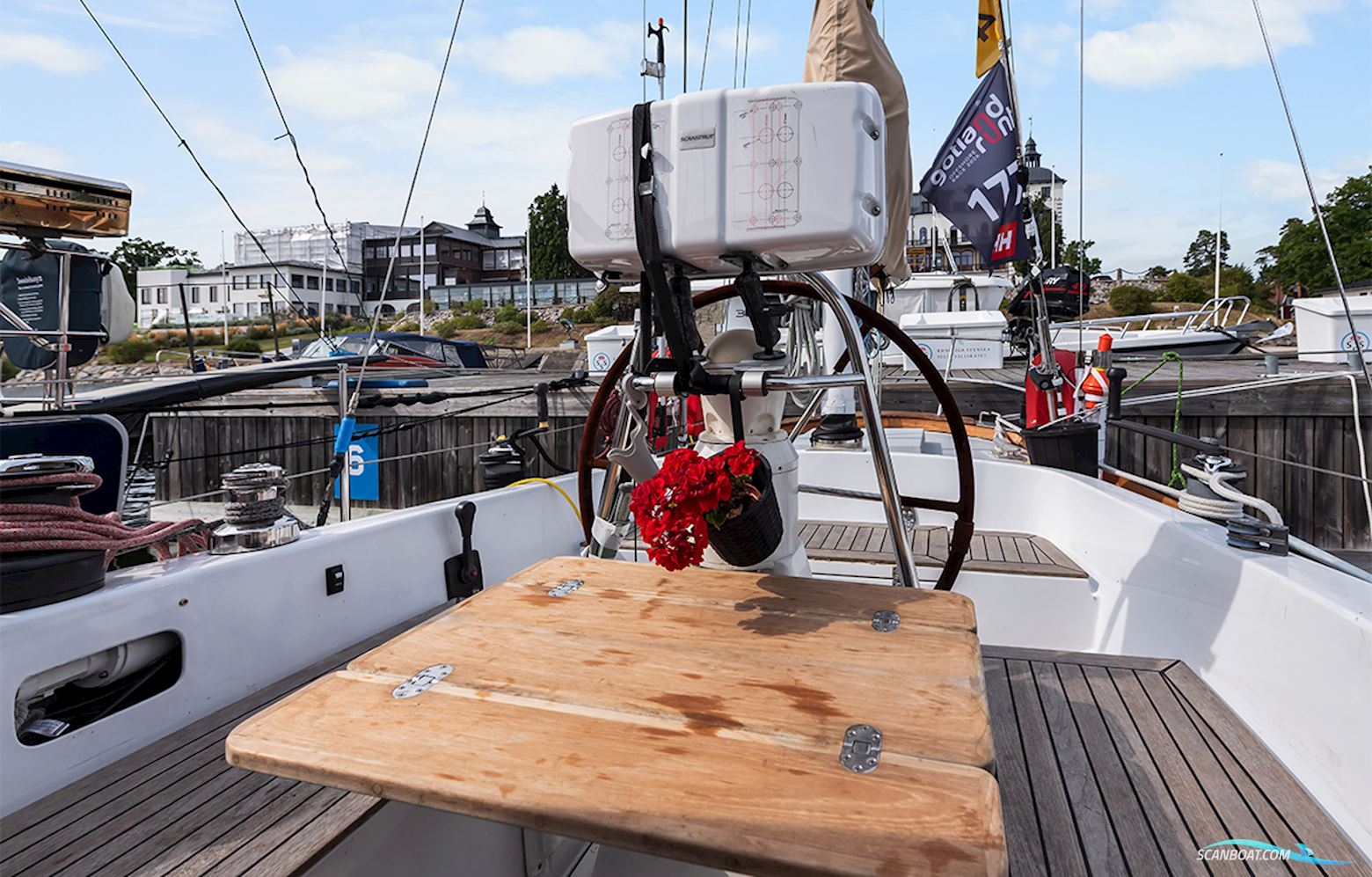 Nautor's Swan 55