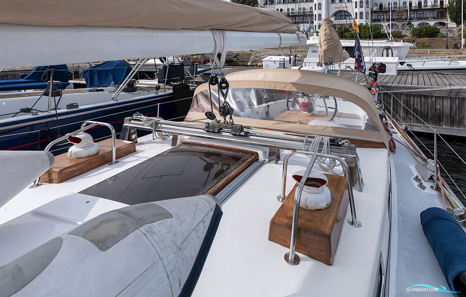 Nautor's Swan 55
