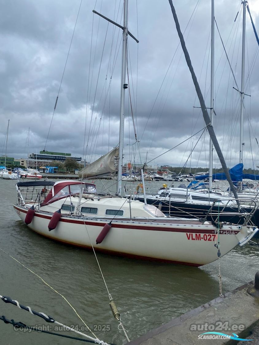 Netta 30 Segelboot 1982, mit Mitsubishi/Ekström KE75 motor, Estonia