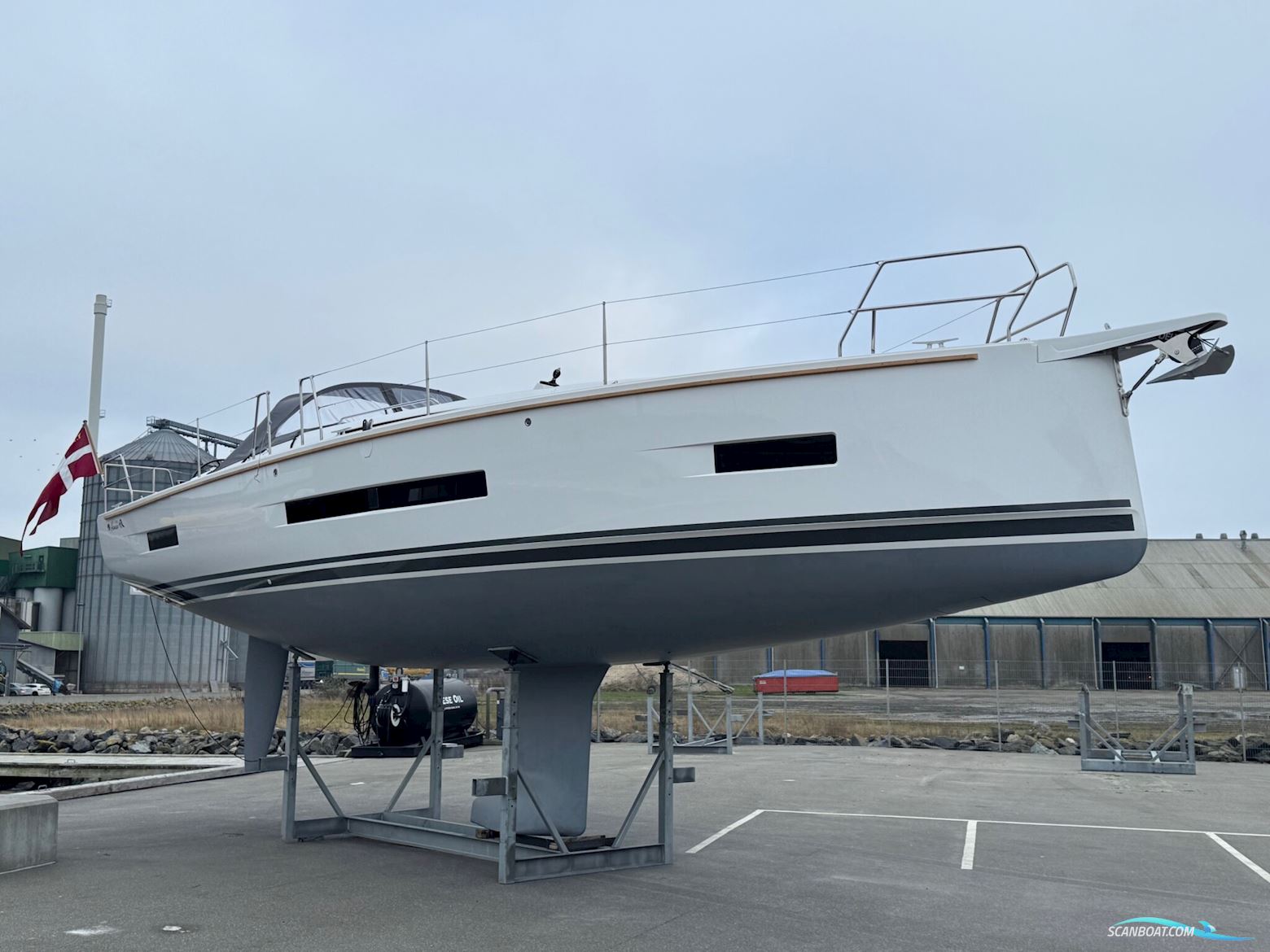 NEW PRICE – HANSE 410 – 2025