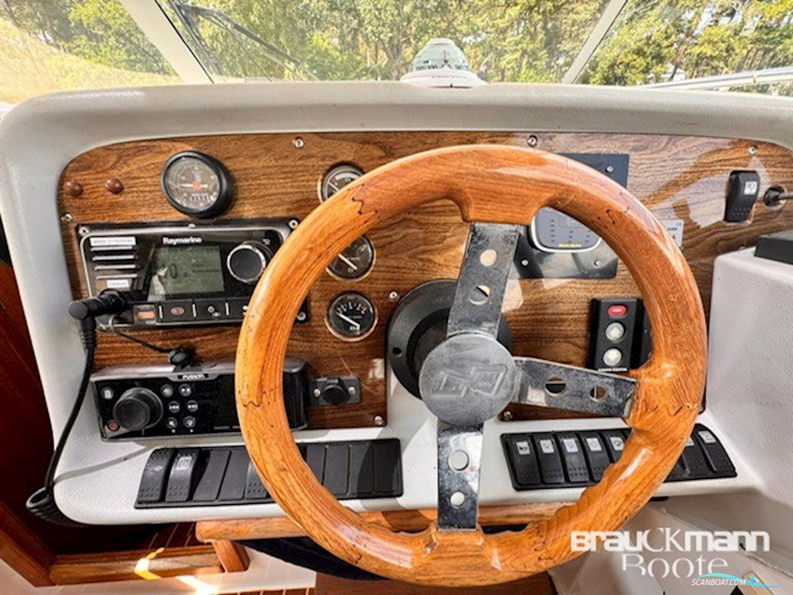 Nimbus (SE) Nimbus (SE) Nova 33 HT