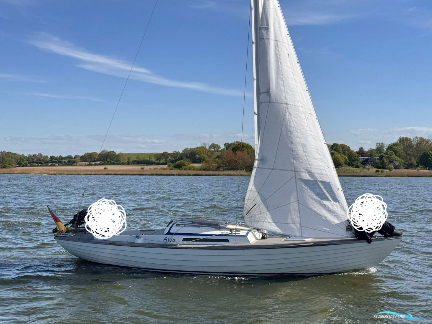 Nordisches Folkeboot Segelboot 1985, mit Merkury 5 PS Sail Pover motor, Deutschland