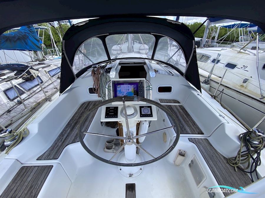 Oceanis 34
