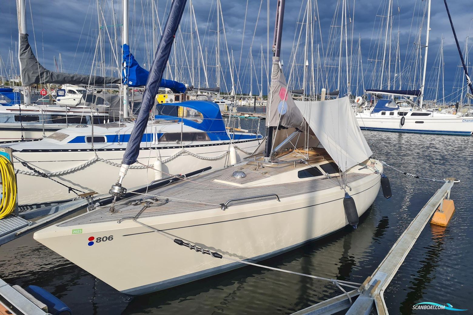 O.L.-Boats One Design International 806