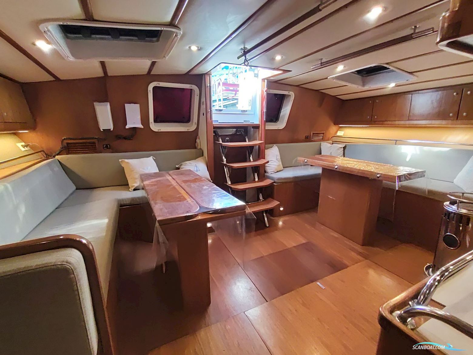 One Off Design Custom Build 64 Explorer