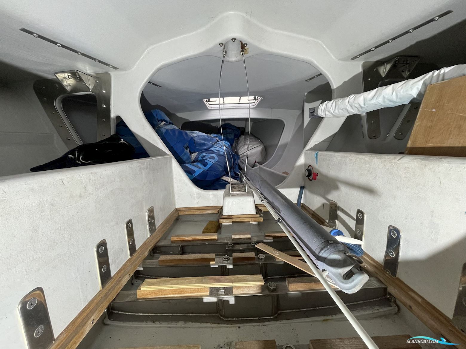 One-Off Mathis 48 Stealth