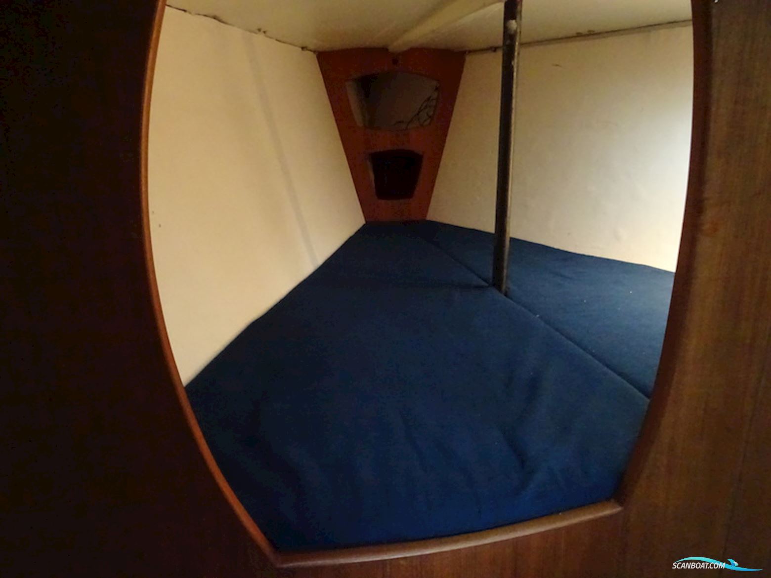 one Tonner Judel & Vrolijk