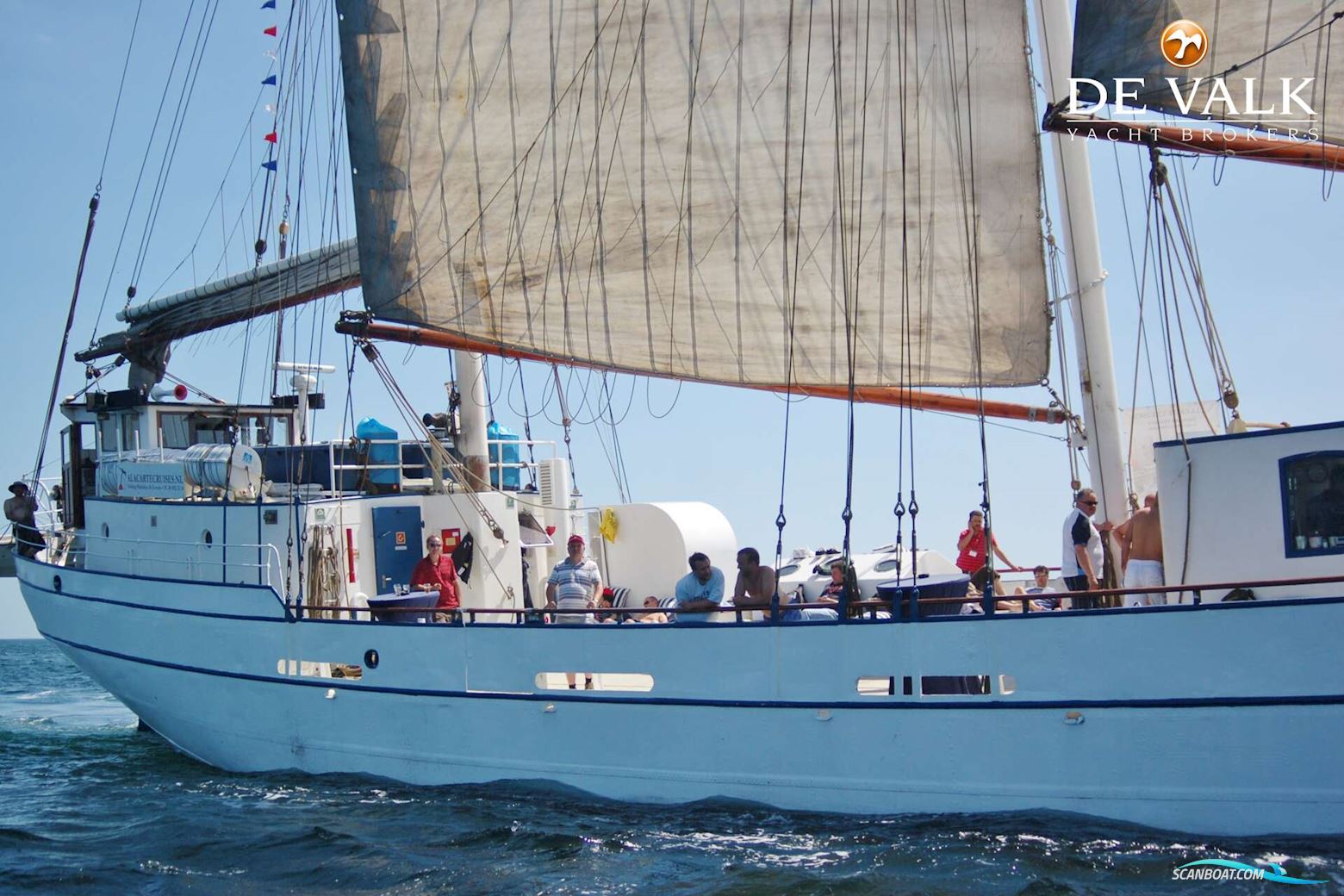 Passenger Vessel Minerva