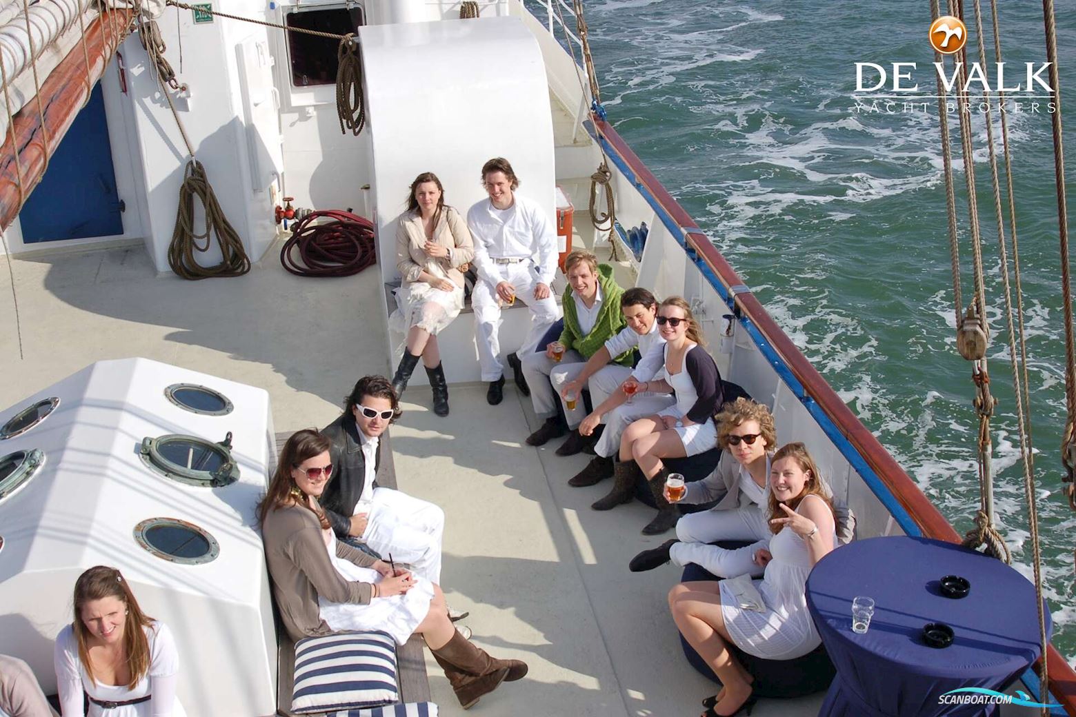 Passenger Vessel Minerva