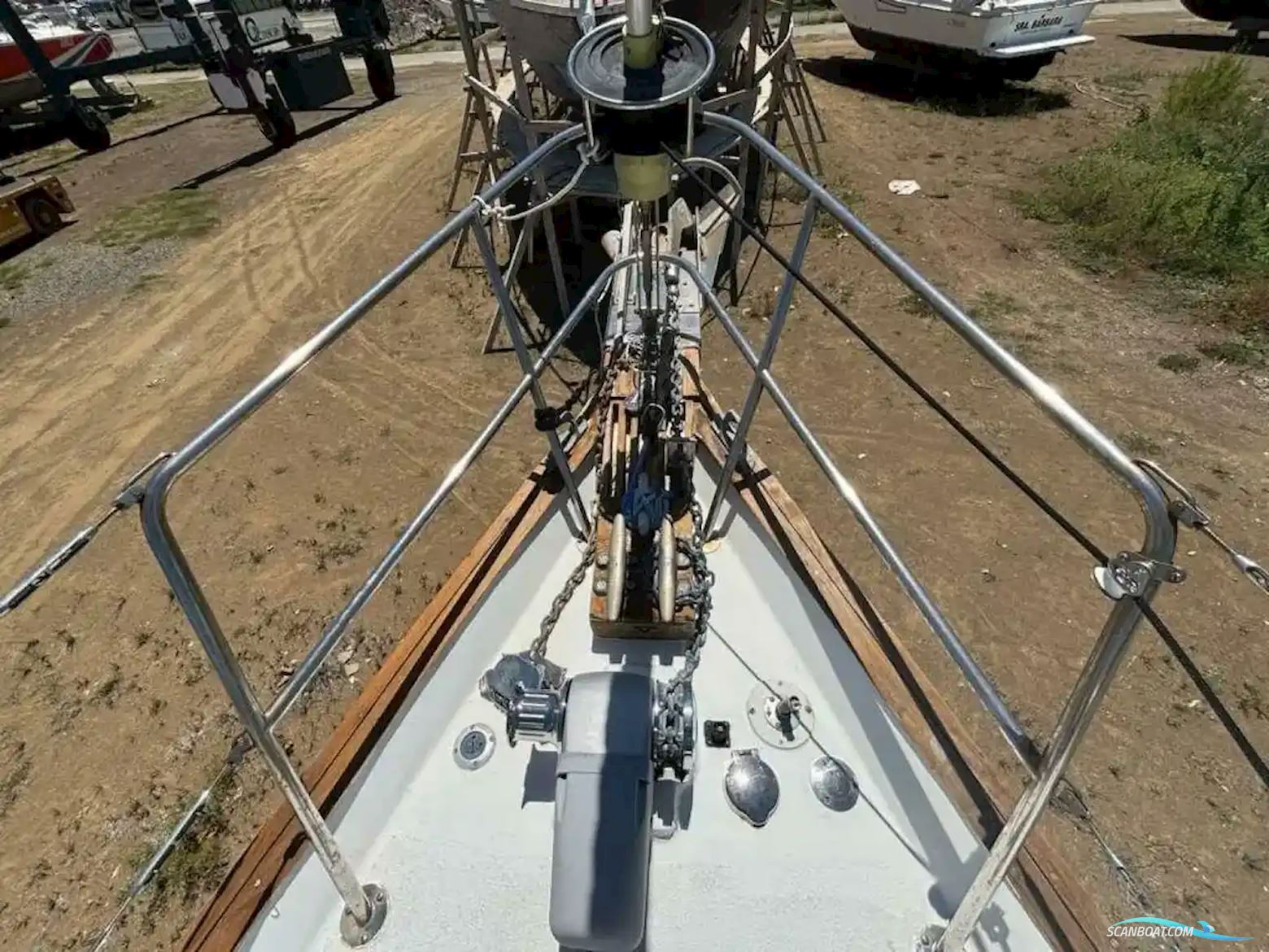 Pearson 365 Ketch
