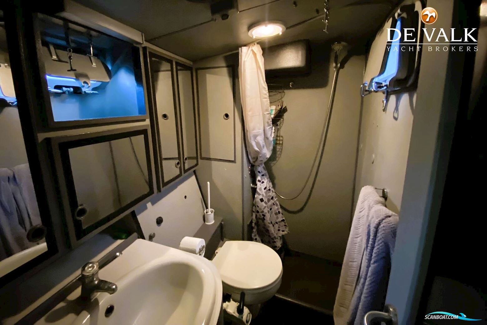 Picchiotti Laurent Giles 65