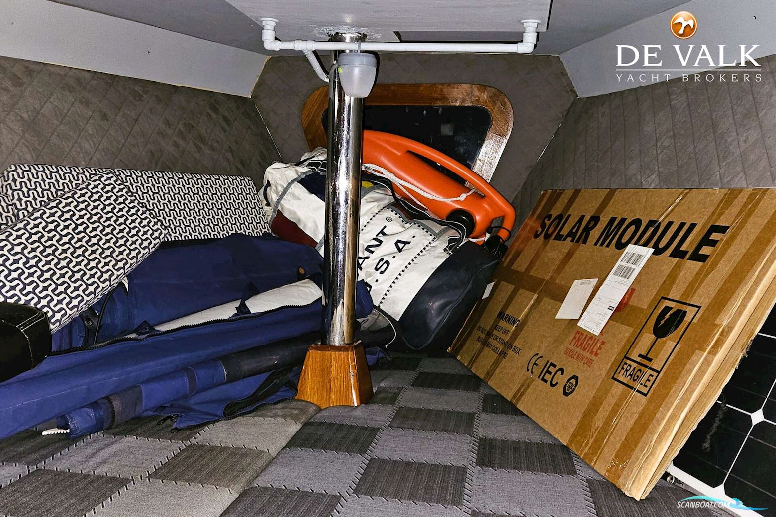 Picchiotti Laurent Giles 65