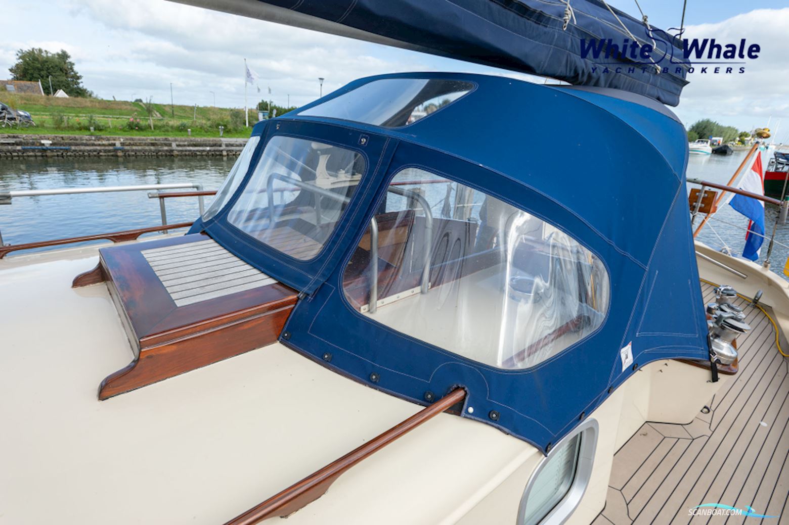 Pieter Beeldsnijder Stagzeil Schoener Custom Built Refit