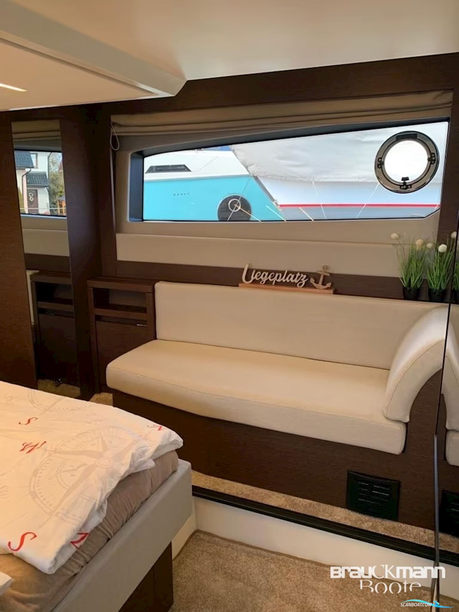 Prestige Yachts 520 S