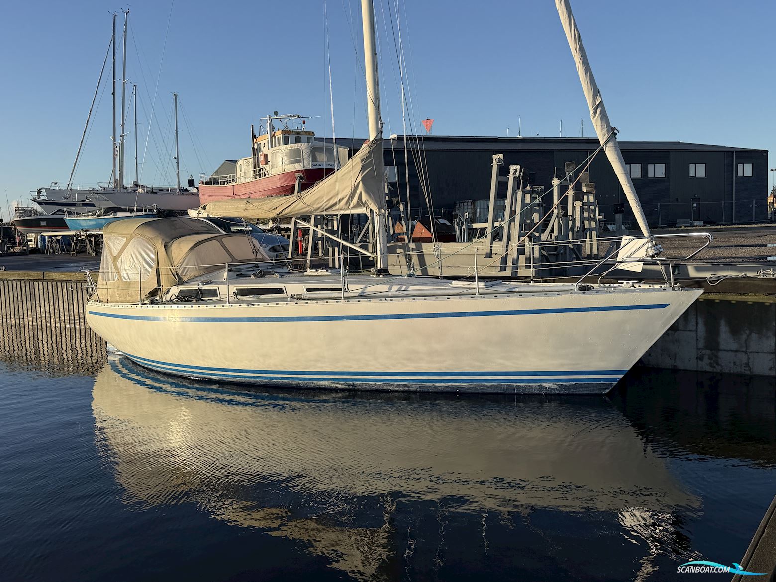 Puzzle 36 (Nyere Motor) Segelboot 1985, mit Yanmar motor, Dänemark