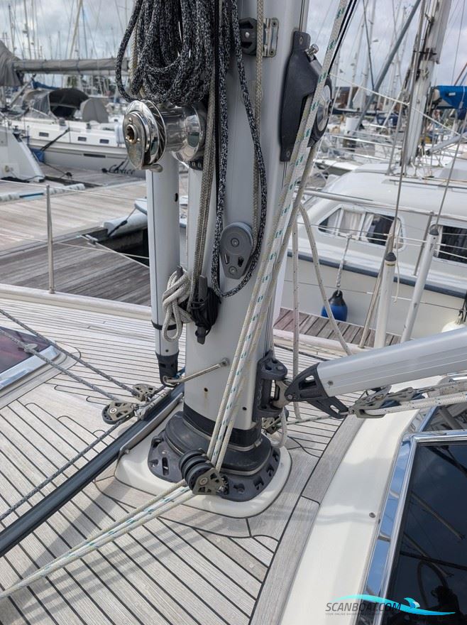 Regina 35