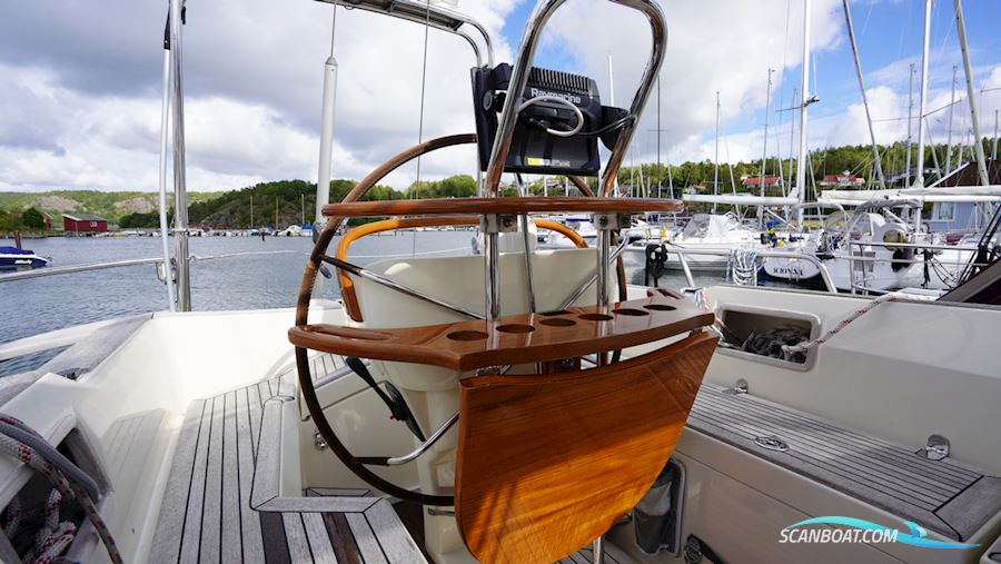 Regina 38