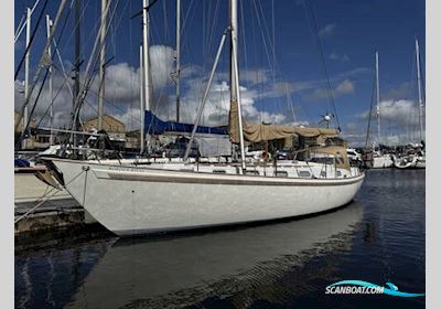 Rival 41 AC Segelboot 1980, mit Perkins Sabre Diesel motor, England